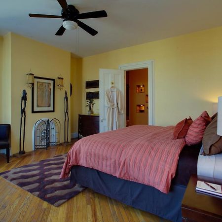 ニューヨーク Akwaaba Mansion Bed & Breakfast エクステリア 写真