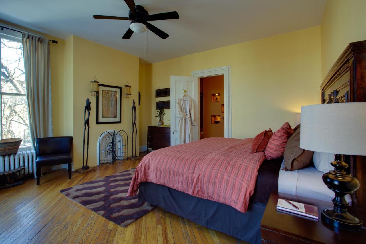 ニューヨーク Akwaaba Mansion Bed & Breakfast エクステリア 写真