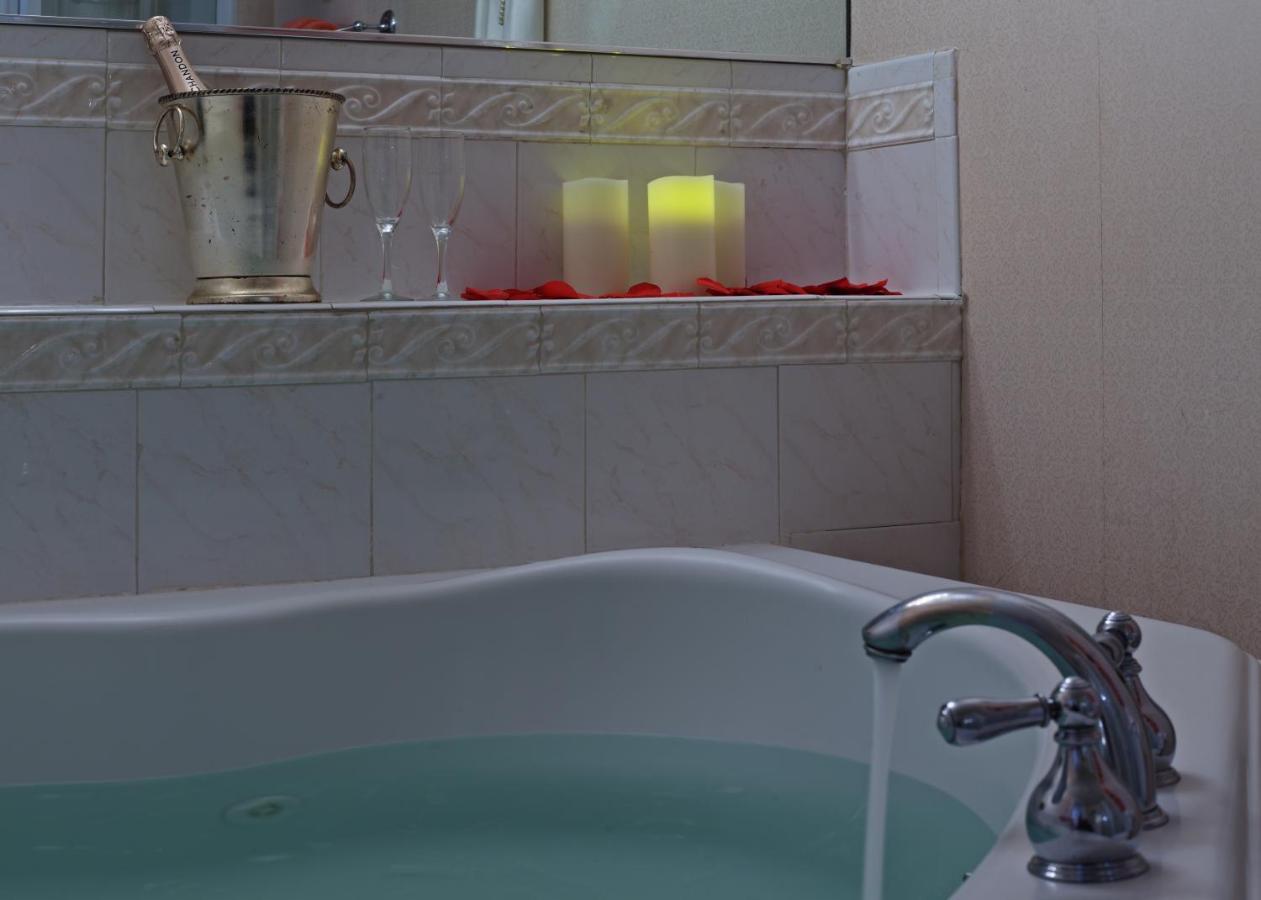 ニューヨーク Akwaaba Mansion Bed & Breakfast エクステリア 写真
